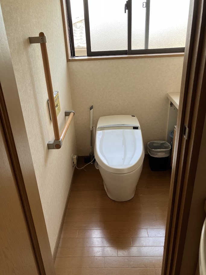 3階トイレ